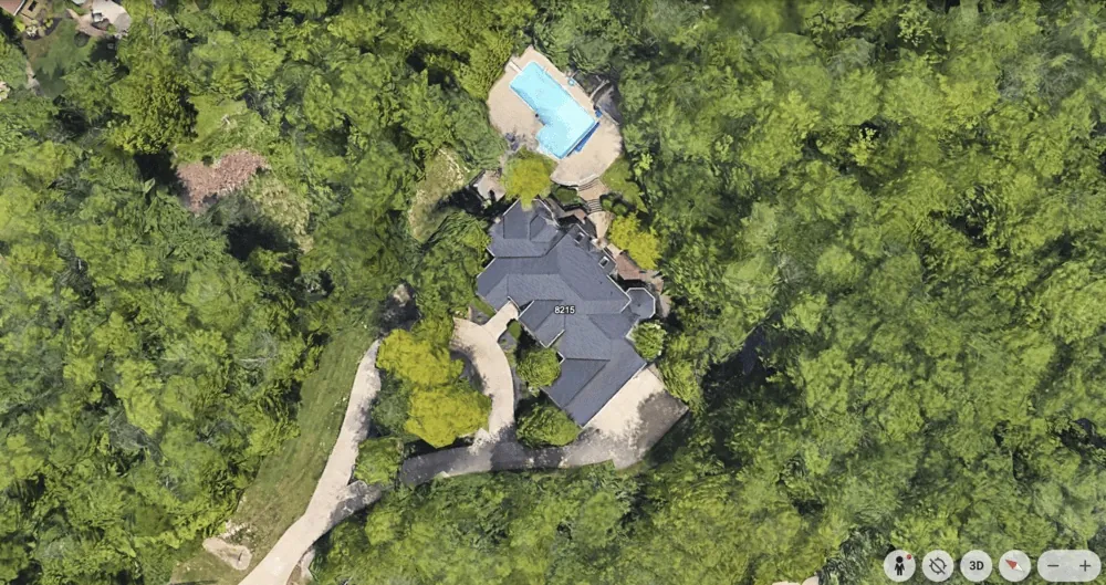Map screenshot before drone-style motion